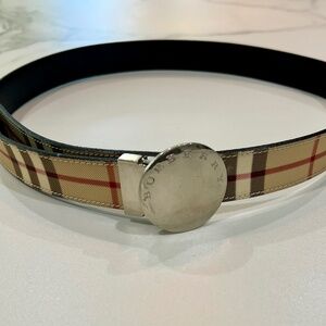 Burberry | Accessories | Burberry Blackbrown With Tag S Logo  display picture 2